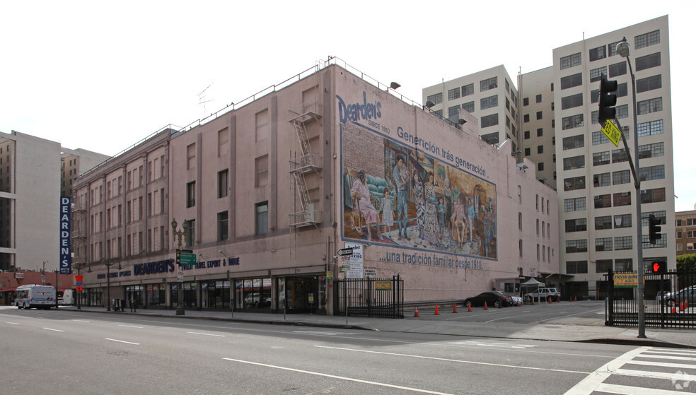 700 S Main St, Los Angeles, CA for sale - Building Photo - Image 1 of 1