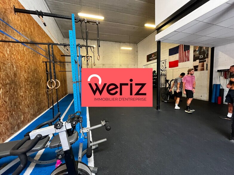 Industrial in La Ciotat for lease - Building Photo - Image 1 of 7