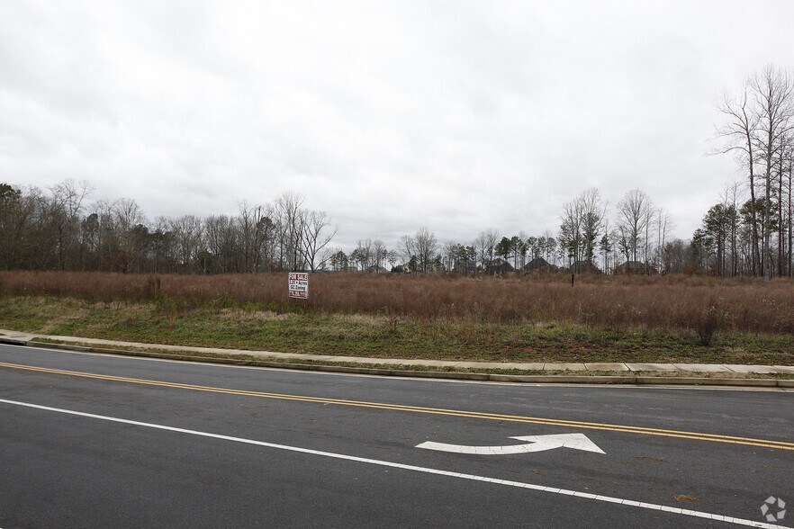 11525 Bell's Ferry Rd, Canton, GA 30114