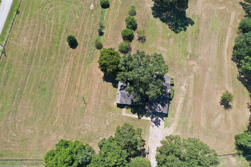 4139 Tryon Rd, Longview, TX 75605