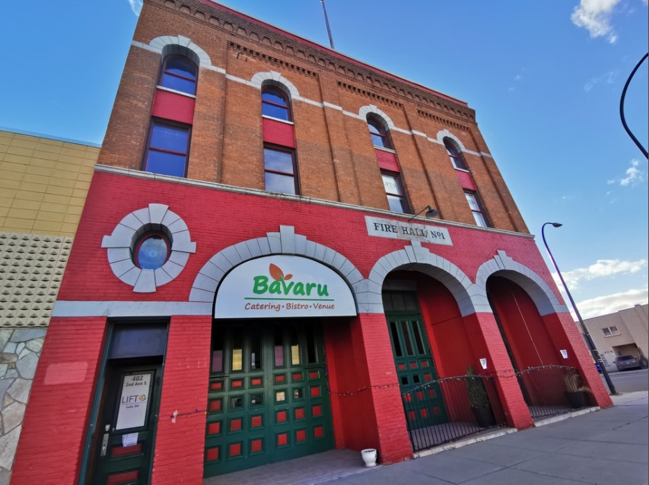 402 2 Av S, Lethbridge, AB for sale Building Photo- Image 1 of 4