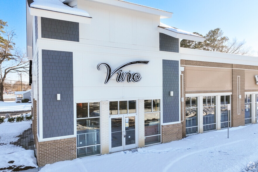 520-524 S Battlefield Blvd, Chesapeake, VA for lease - Building Photo - Image 3 of 6