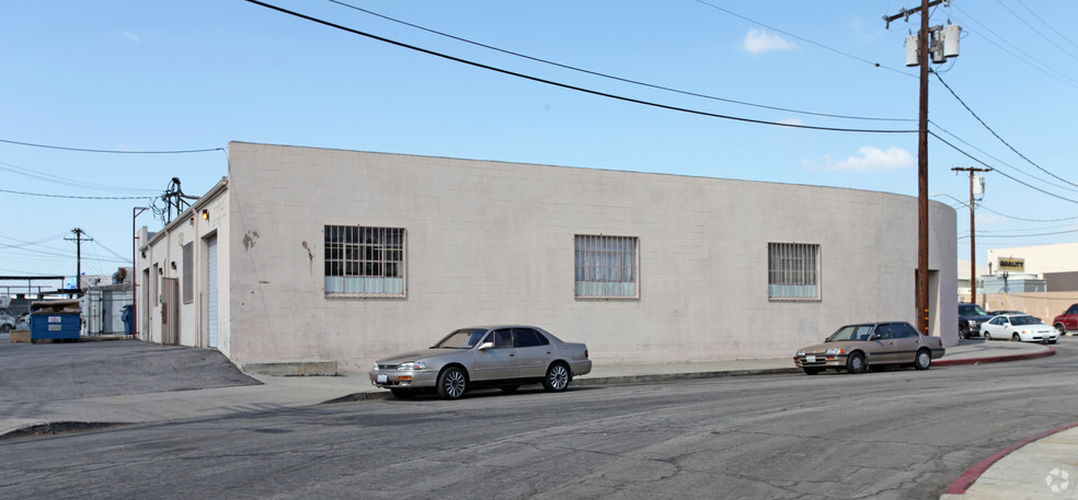 3312-3314 Burton Ave, Burbank, CA for sale - Building Photo - Image 2 of 7