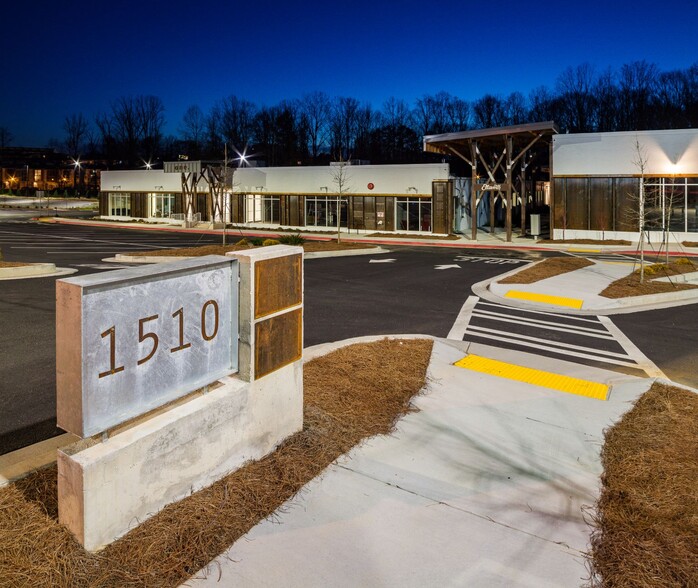 1510 Ellsworth Industrial Blvd NW, Atlanta, GA for lease - Building Photo - Image 2 of 13