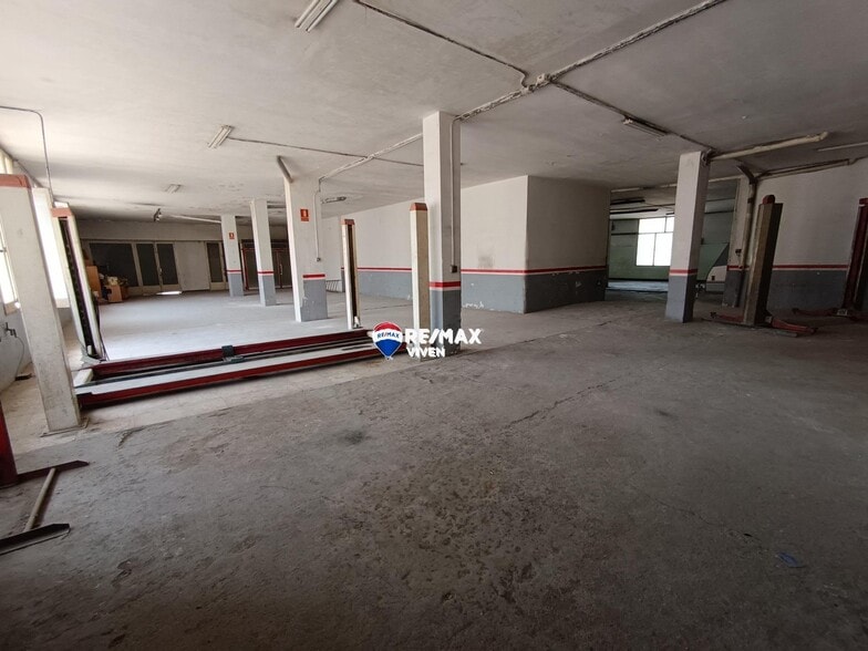 Retail in Vilanova i la Geltrú, Barcelona for sale - Interior Photo - Image 1 of 10