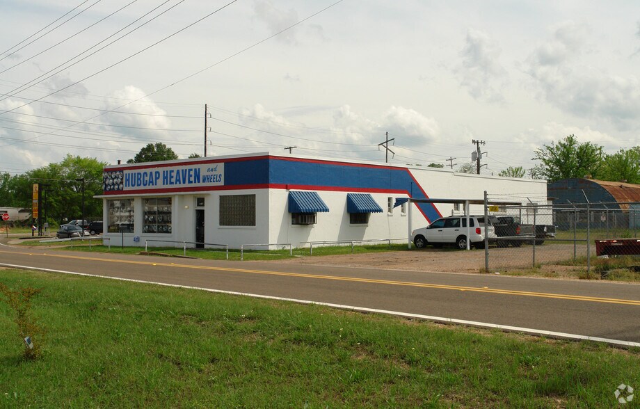 415 Us-80, Jackson, MS for sale - Primary Photo - Image 1 of 1