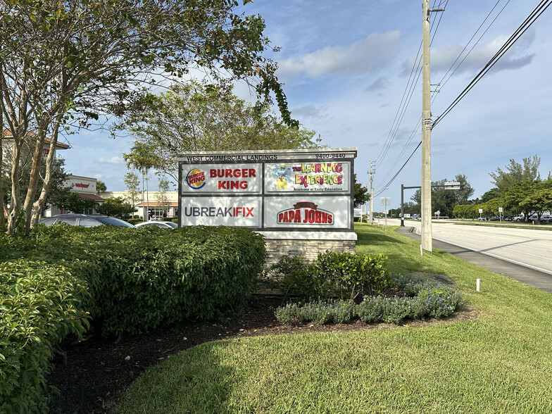 9400-9440 W Commercial Blvd, Fort Lauderdale, FL for lease - Building Photo - Image 3 of 4