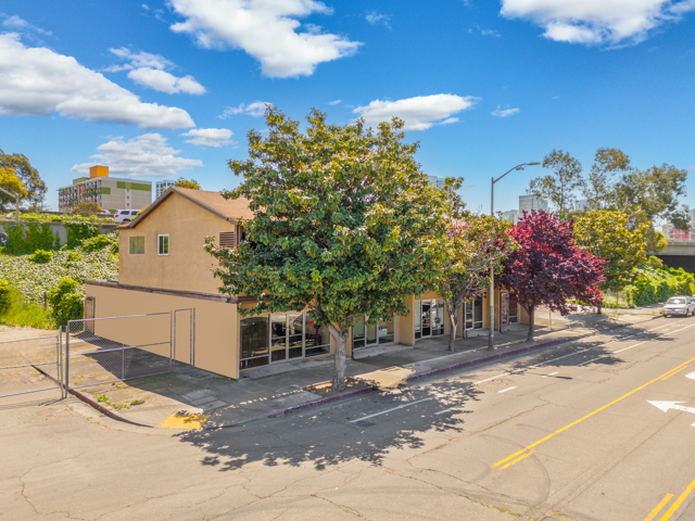 2450 Martin Luther King Jr Way, Oakland, CA for sale - Building Photo - Image 3 of 20