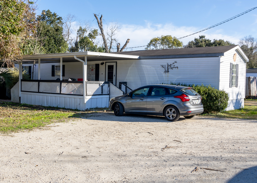 915 N Old Corry Field Rd, Pensacola, FL for sale - Building Photo - Image 3 of 10