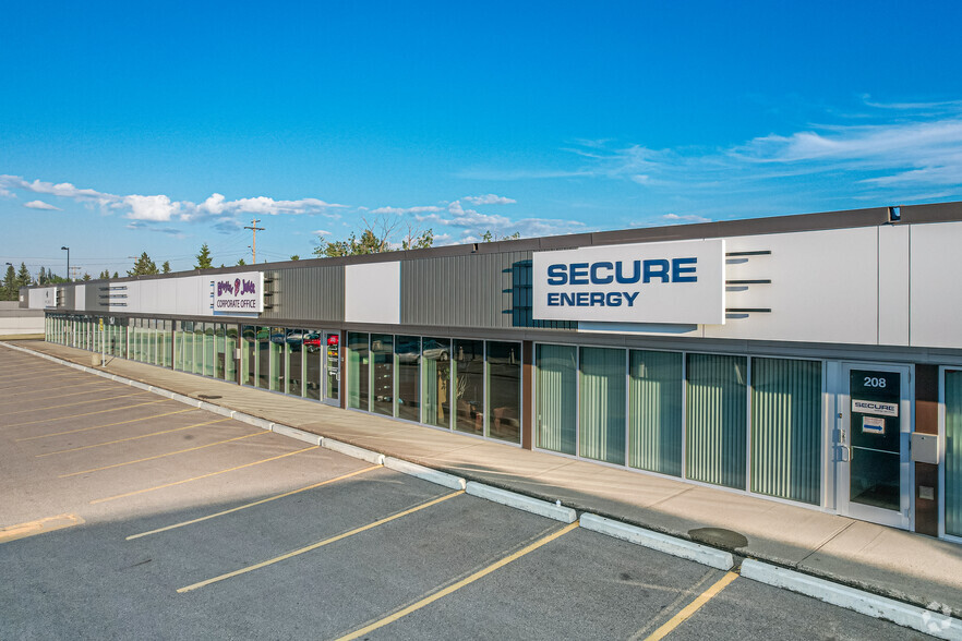 8915 51 Ave NW, Edmonton, AB for lease - Building Photo - Image 1 of 5