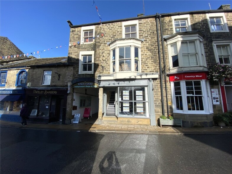 15 High St, Pateley Bridge for sale - Building Photo - Image 1 of 5