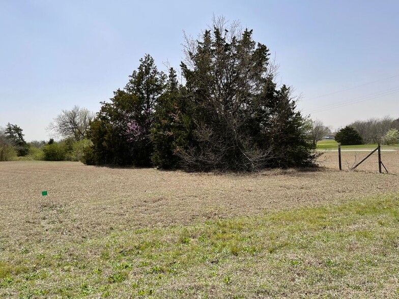 3122 Belvedere Rd, Lancaster, TX for sale - Building Photo - Image 3 of 7