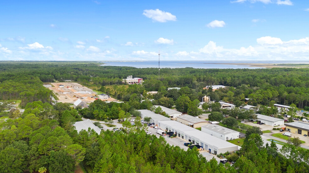 790 N Highway 393, Santa Rosa Beach, FL for lease - Building Photo - Image 3 of 50