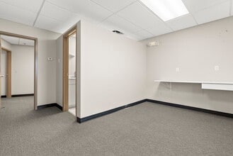 156 Piermont Rd, Cresskill, NJ for lease Interior Photo- Image 2 of 6