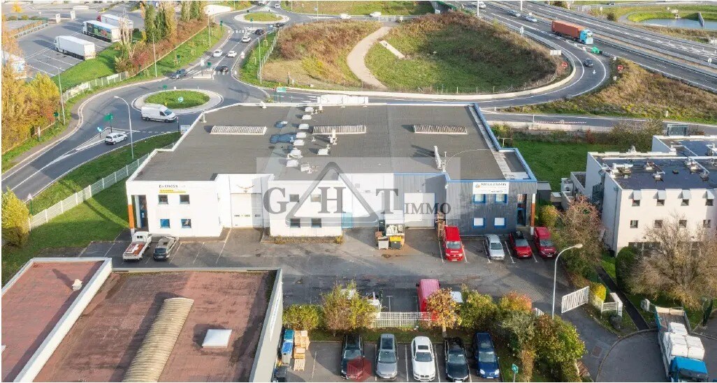 Flex in Baillet-en-France for sale Building Photo- Image 1 of 3