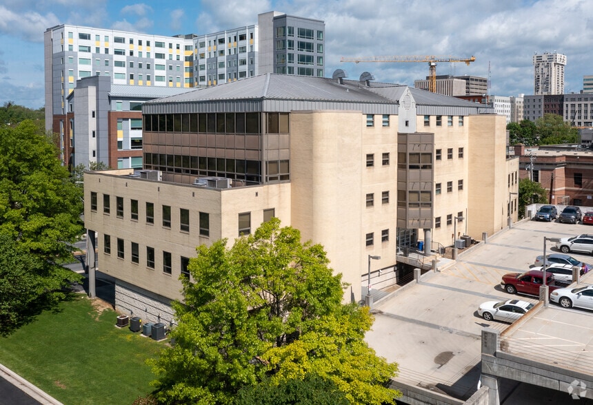 40 York Rd, Towson, MD for sale - Aerial - Image 1 of 10