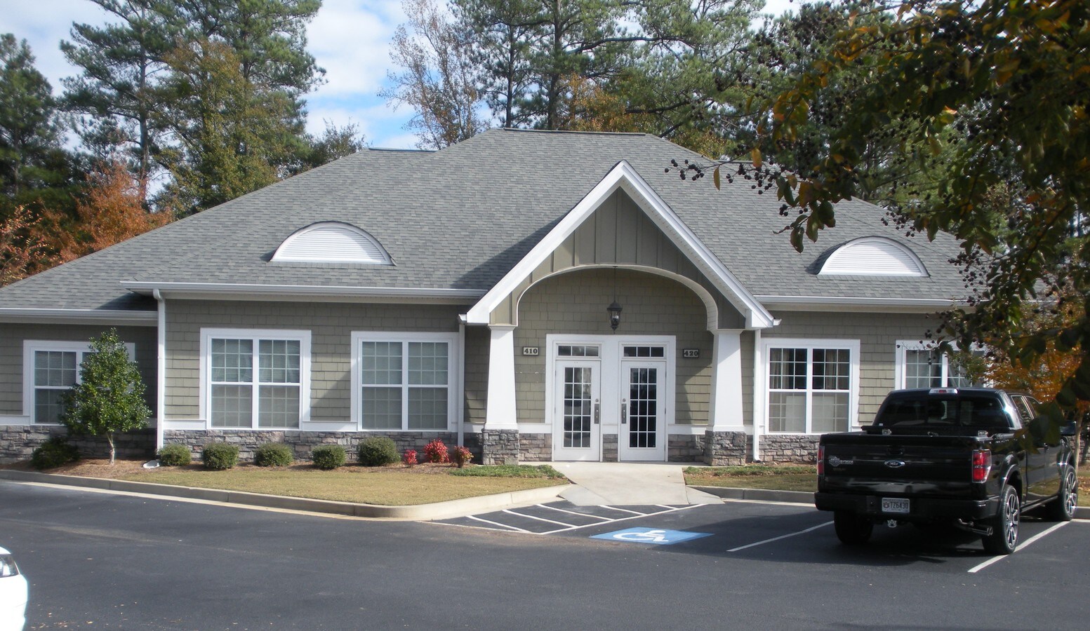 1015 Tyrone Rd, Tyrone, GA 30290