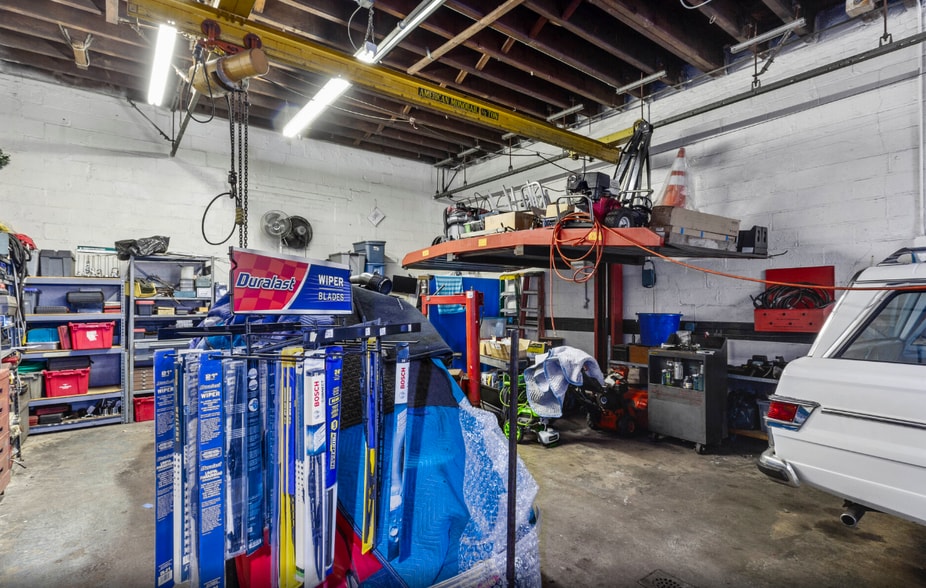 4914 25th Ave, Woodside, NY for sale - Building Photo - Image 2 of 6