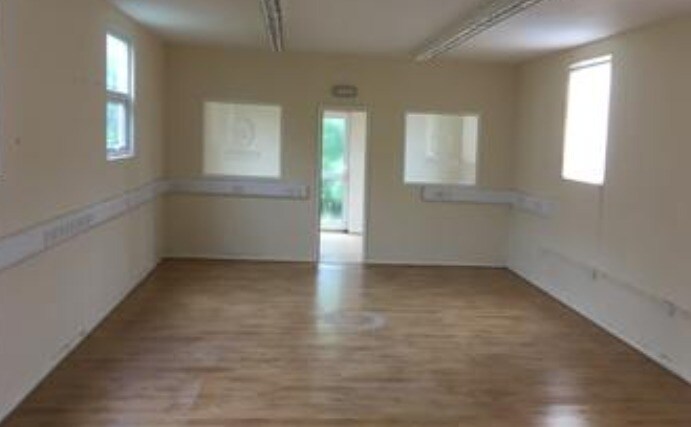 Frobisher Way, Torpoint for lease Interior Photo- Image 1 of 5