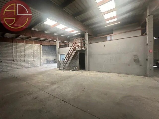 Industrial in Colomiers for lease - Interior Photo - Image 2 of 6