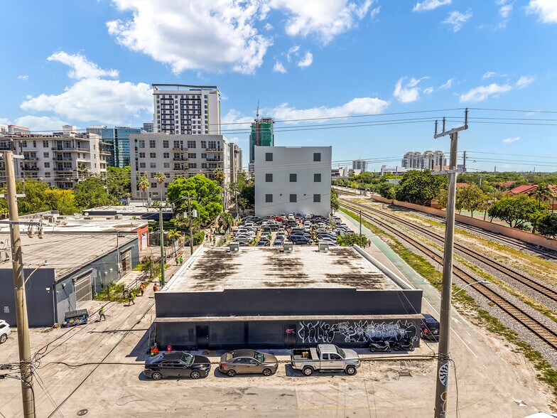 114-118 NW 5th St, Fort Lauderdale, FL for sale - Primary Photo - Image 1 of 14