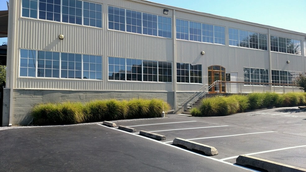 222 Severn Ave, Annapolis, MD for lease - Building Photo - Image 2 of 17