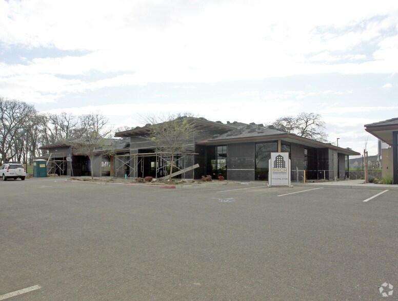1839 Iron Point Rd, Folsom, CA for lease - Building Photo - Image 3 of 5