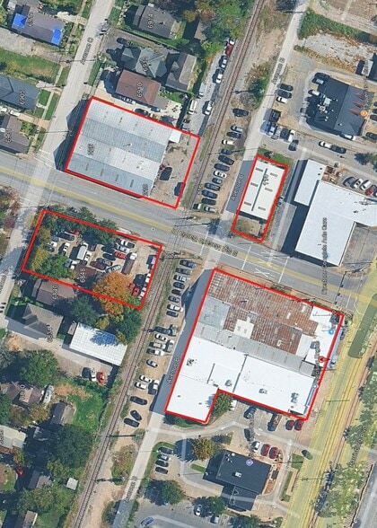 Retail-Industrial Redevelopment portfolio of 5 properties for sale on LoopNet.com - Building Photo - Image 2 of 12