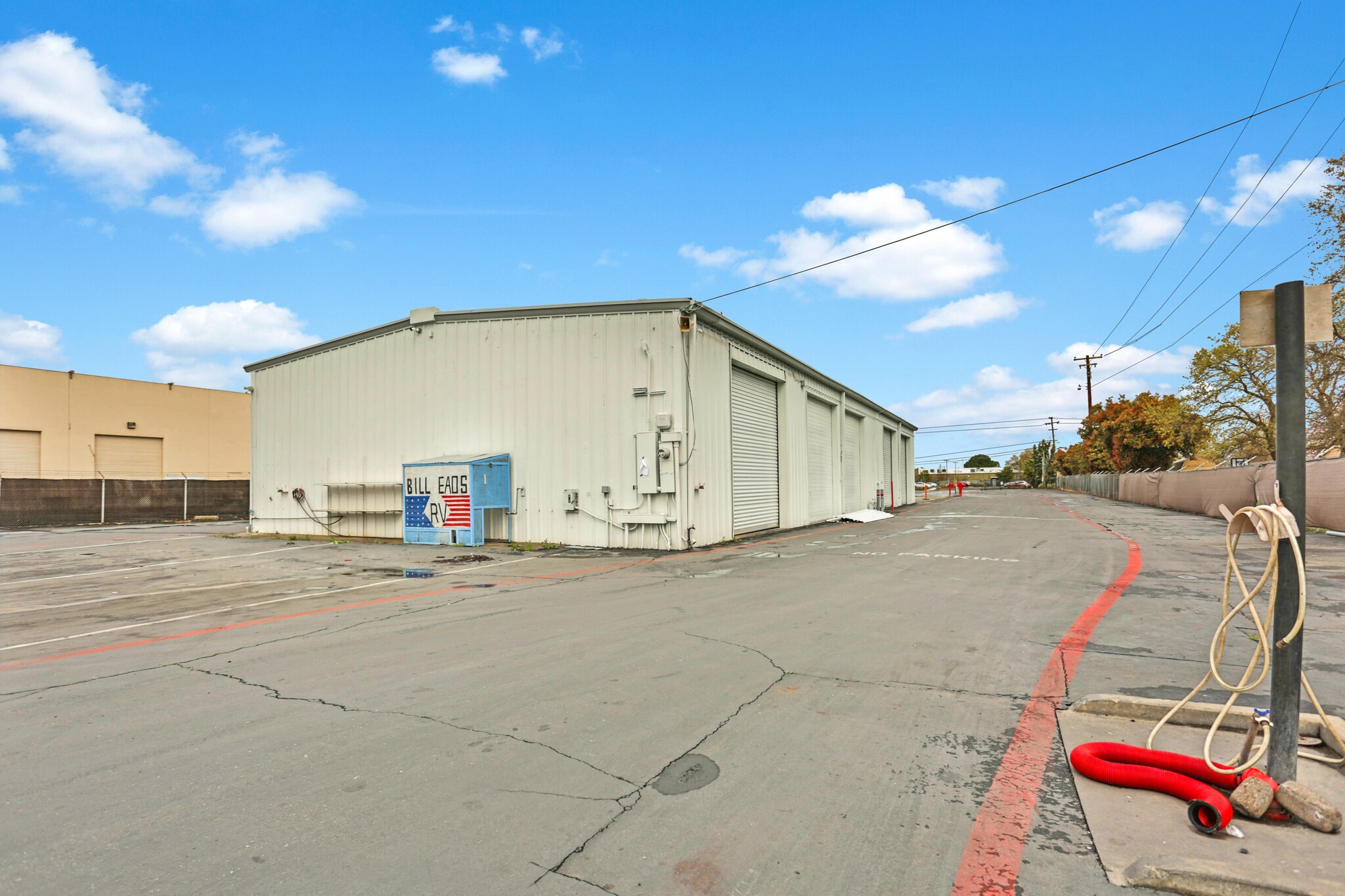 5650 66th Ave, Sacramento, CA for sale Primary Photo- Image 1 of 9
