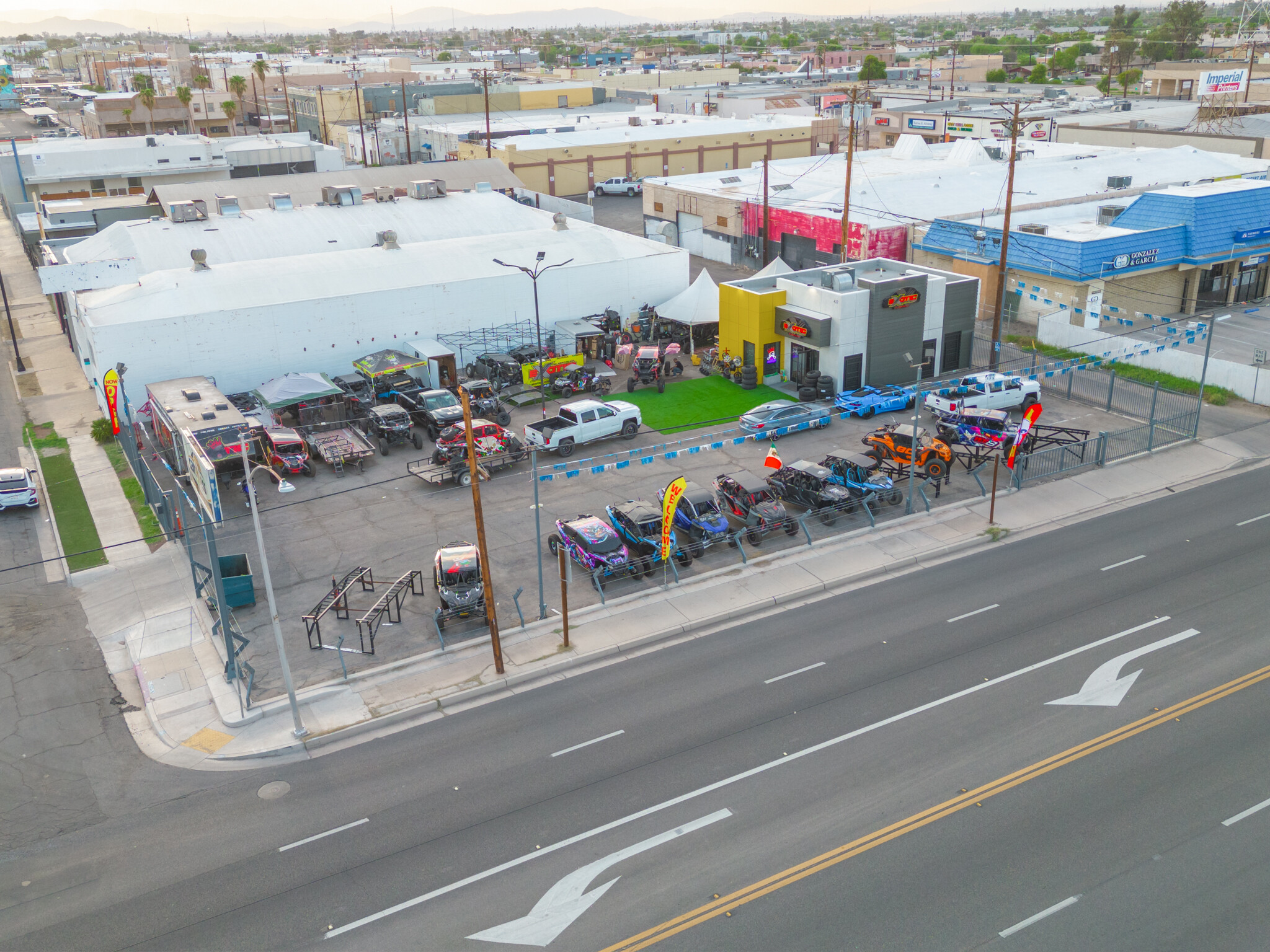 412 W State St, El Centro, CA for sale Primary Photo- Image 1 of 13