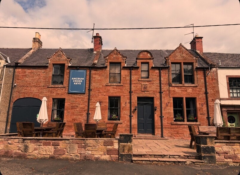 B6400 B6400, Jedburgh for sale - Primary Photo - Image 1 of 10