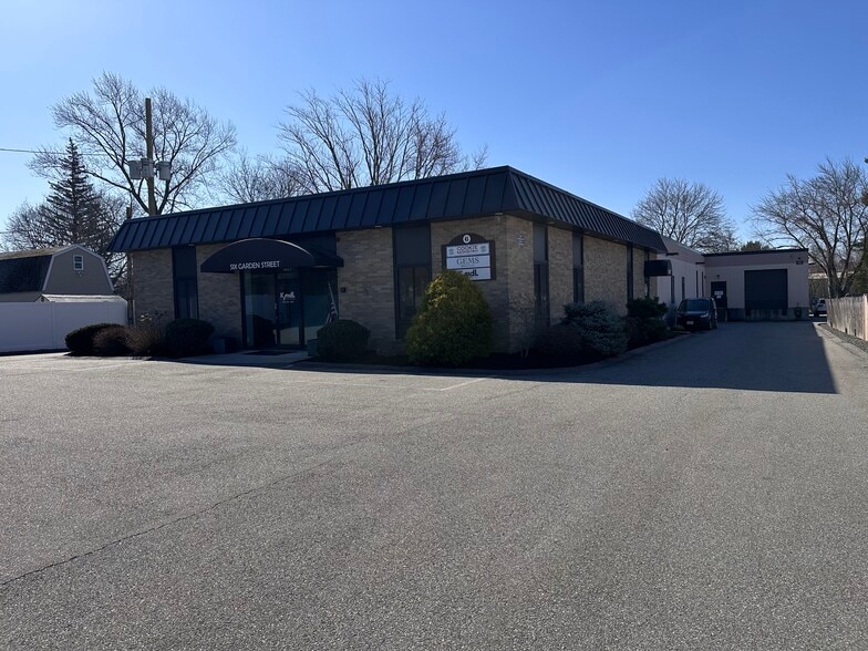 6 Garden St, Danvers, MA for sale - Building Photo - Image 1 of 1