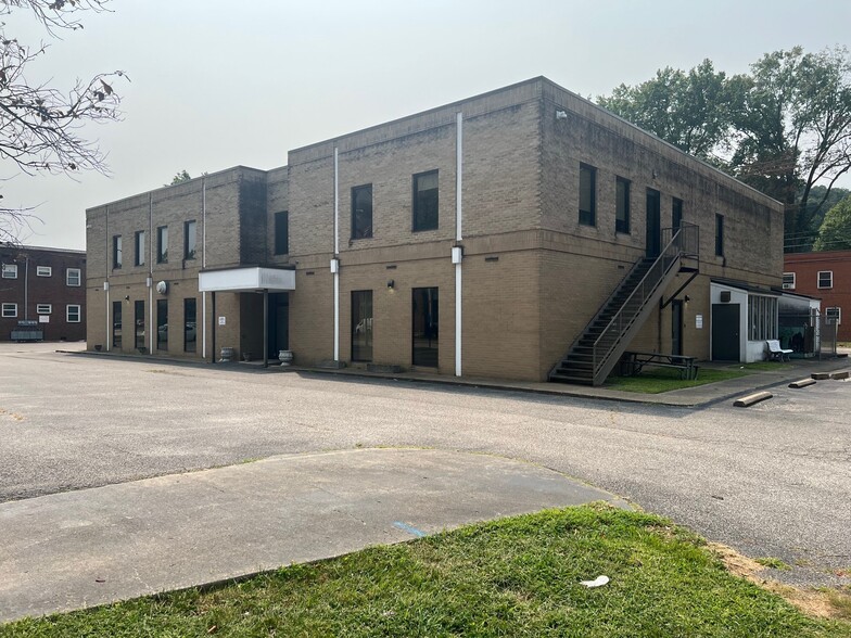 4701 MacCorkle Ave SE, Charleston, WV for sale - Building Photo - Image 2 of 27