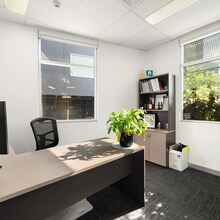 8 The Parade W, KENT TOWN for lease Interior Photo- Image 1 of 7