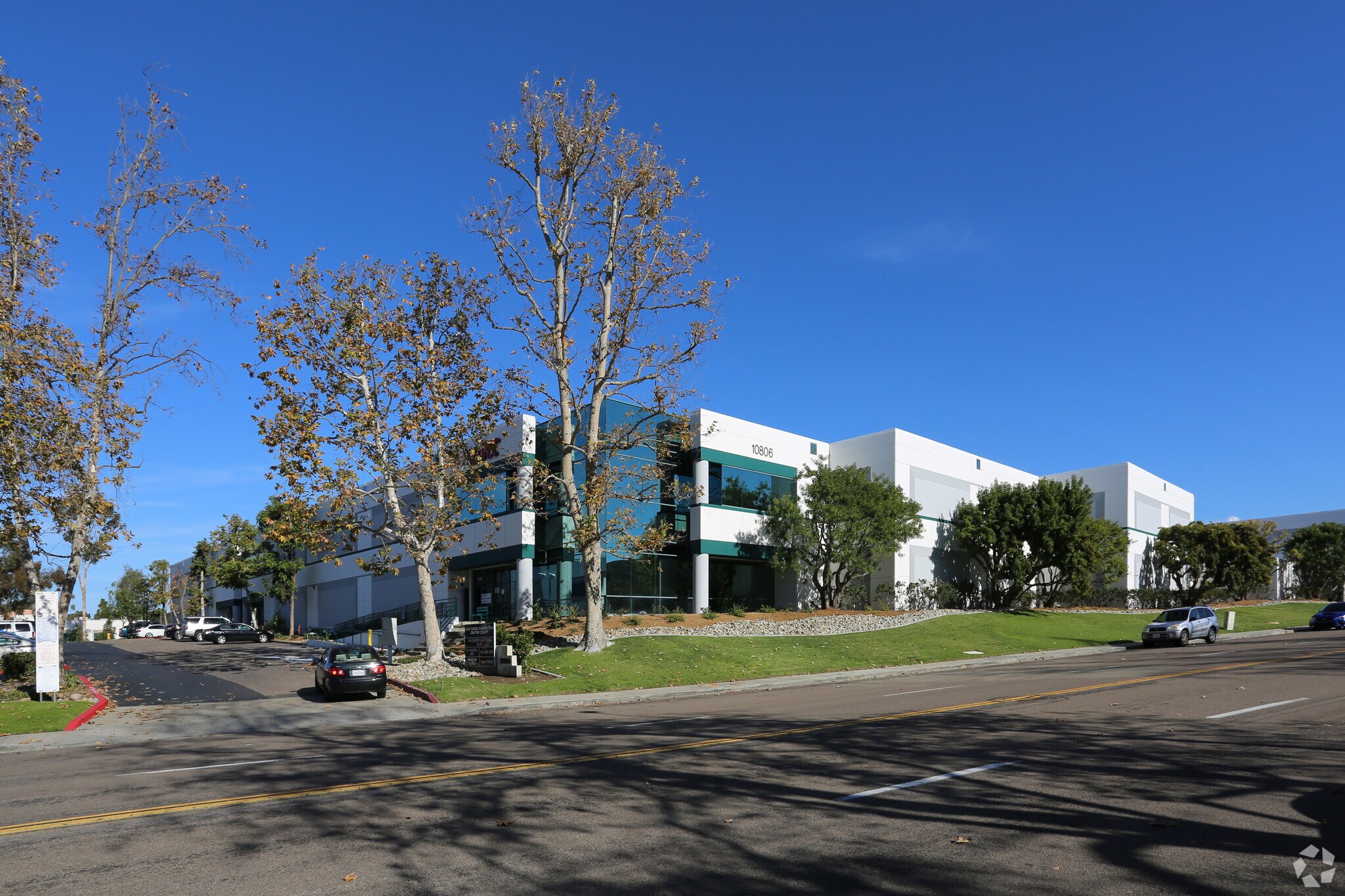 10806 Willow Ct, San Diego, CA for sale Primary Photo- Image 1 of 1