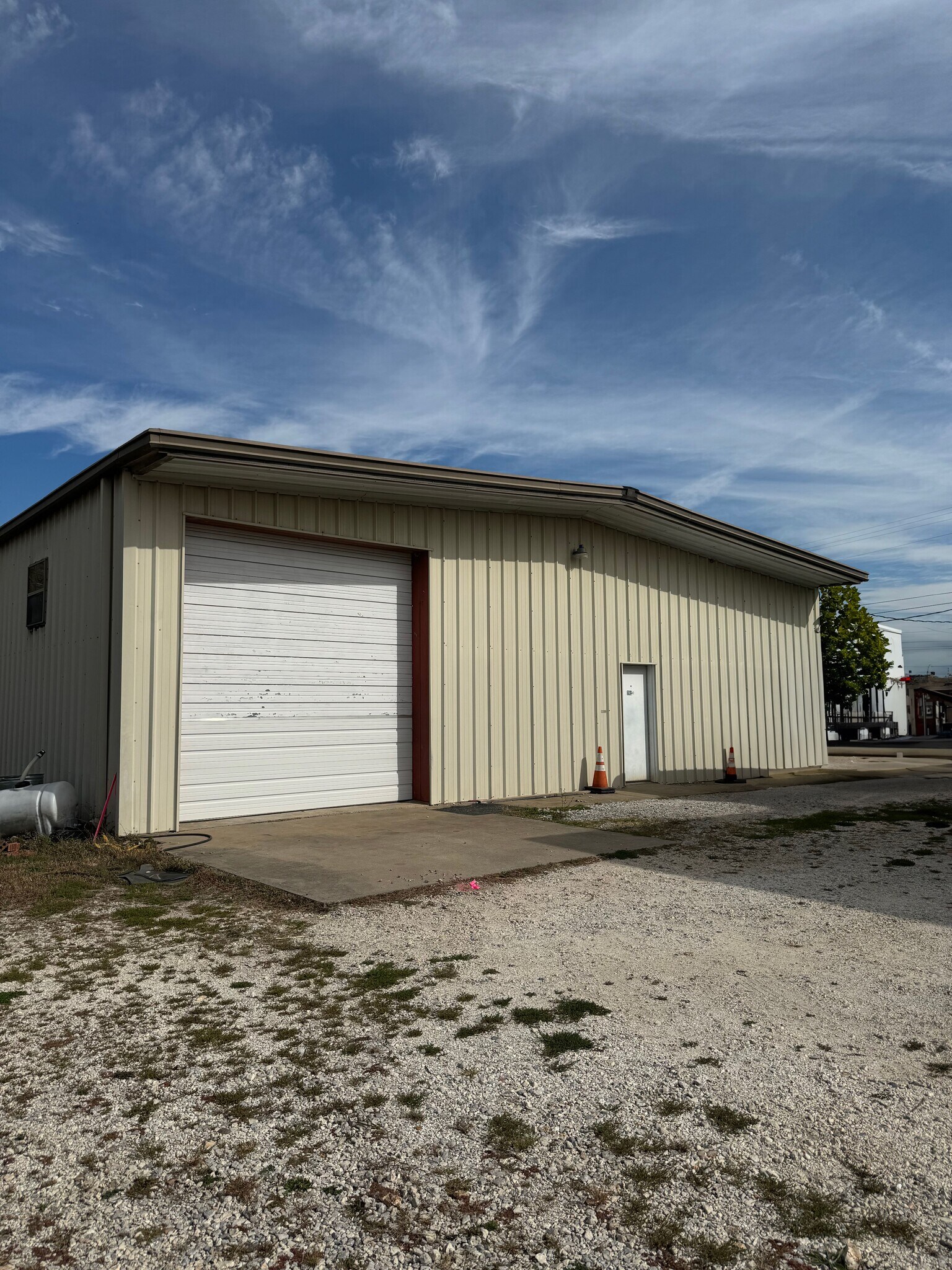 1102 Shaver St, Springdale, AR for sale Building Photo- Image 1 of 3