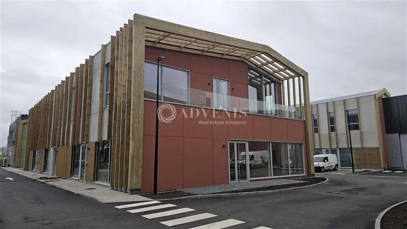 Office in VILLENEUVE-D'ASCQ for lease - Building Photo - Image 2 of 8