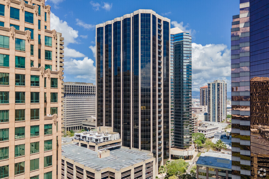 1001 Bishop St, Honolulu, HI for lease - Building Photo - Image 1 of 23