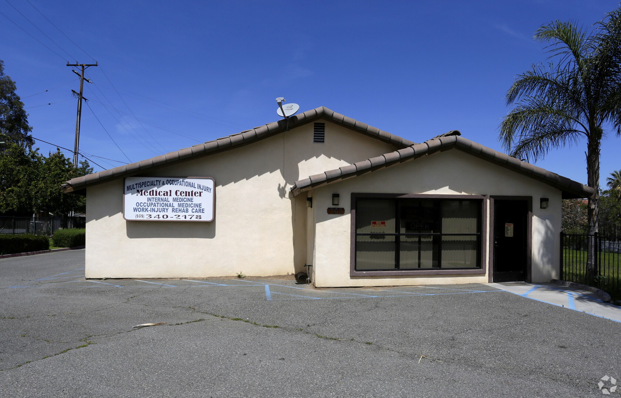 703 Magnolia Ave, Corona, CA for sale Primary Photo- Image 1 of 1
