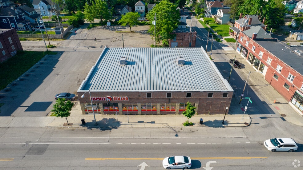 2373-2383 W Broad St, Columbus, OH for sale - Aerial - Image 2 of 6