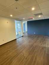 1718-1720 NW Peachtree St, Atlanta, GA for lease Interior Photo- Image 1 of 5