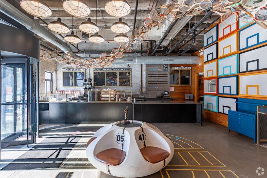 312 W Chestnut St, Chicago, IL for lease - Interior Photo - Image 3 of 48