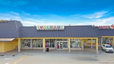 11424-11648 Quail Roost Dr, Miami, FL for lease Interior Photo- Image 1 of 22