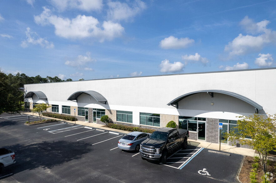 5605 Florida Mining Blvd S, Jacksonville, FL for lease - Building Photo - Image 3 of 6