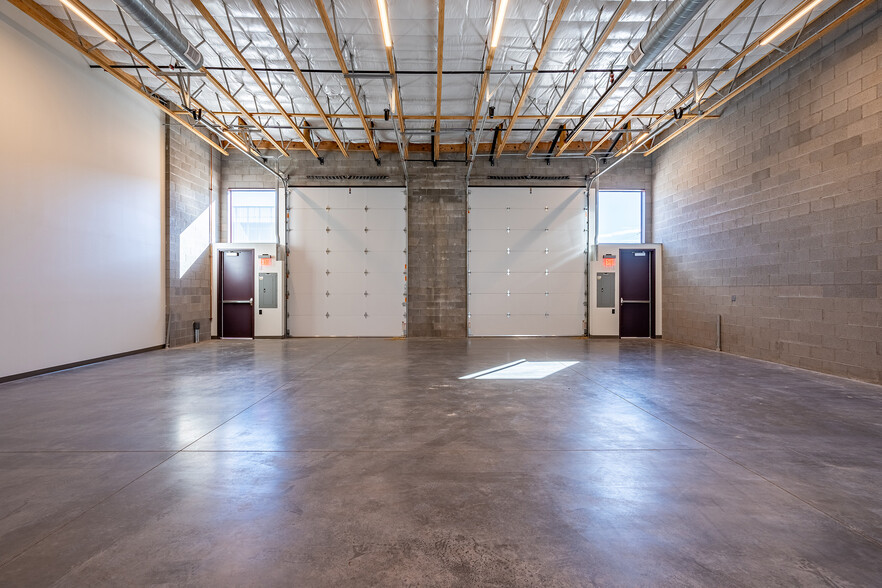 1005 E Madison St, Phoenix, AZ for lease - Building Photo - Image 3 of 4