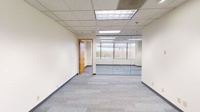 8880 Rio San Diego Dr, San Diego, CA for lease Interior Photo- Image 2 of 6