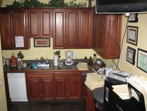 900 G St, Modesto, CA for lease Interior Photo- Image 2 of 7