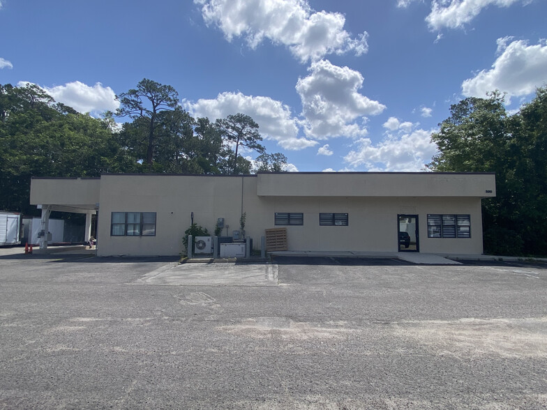 6221 Samuel Wells Dr, Jacksonville, FL for sale - Building Photo - Image 1 of 1