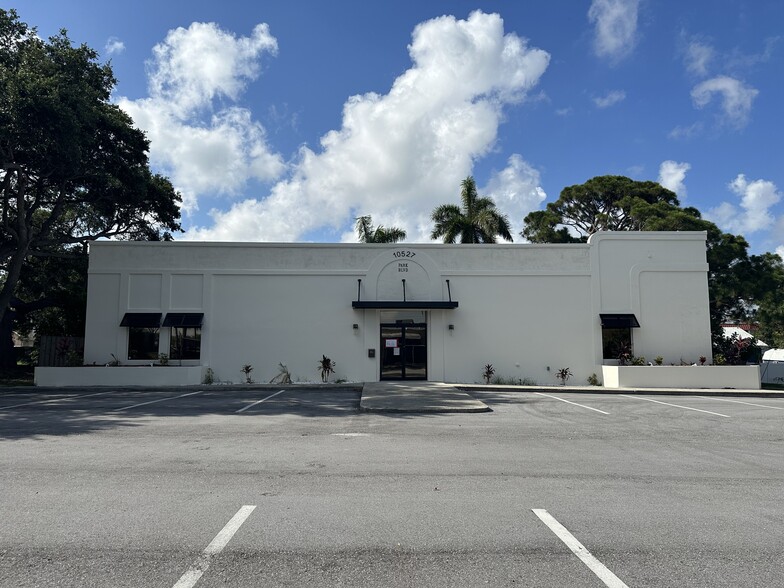 10527 Park Blvd, Seminole, FL for sale - Building Photo - Image 1 of 1