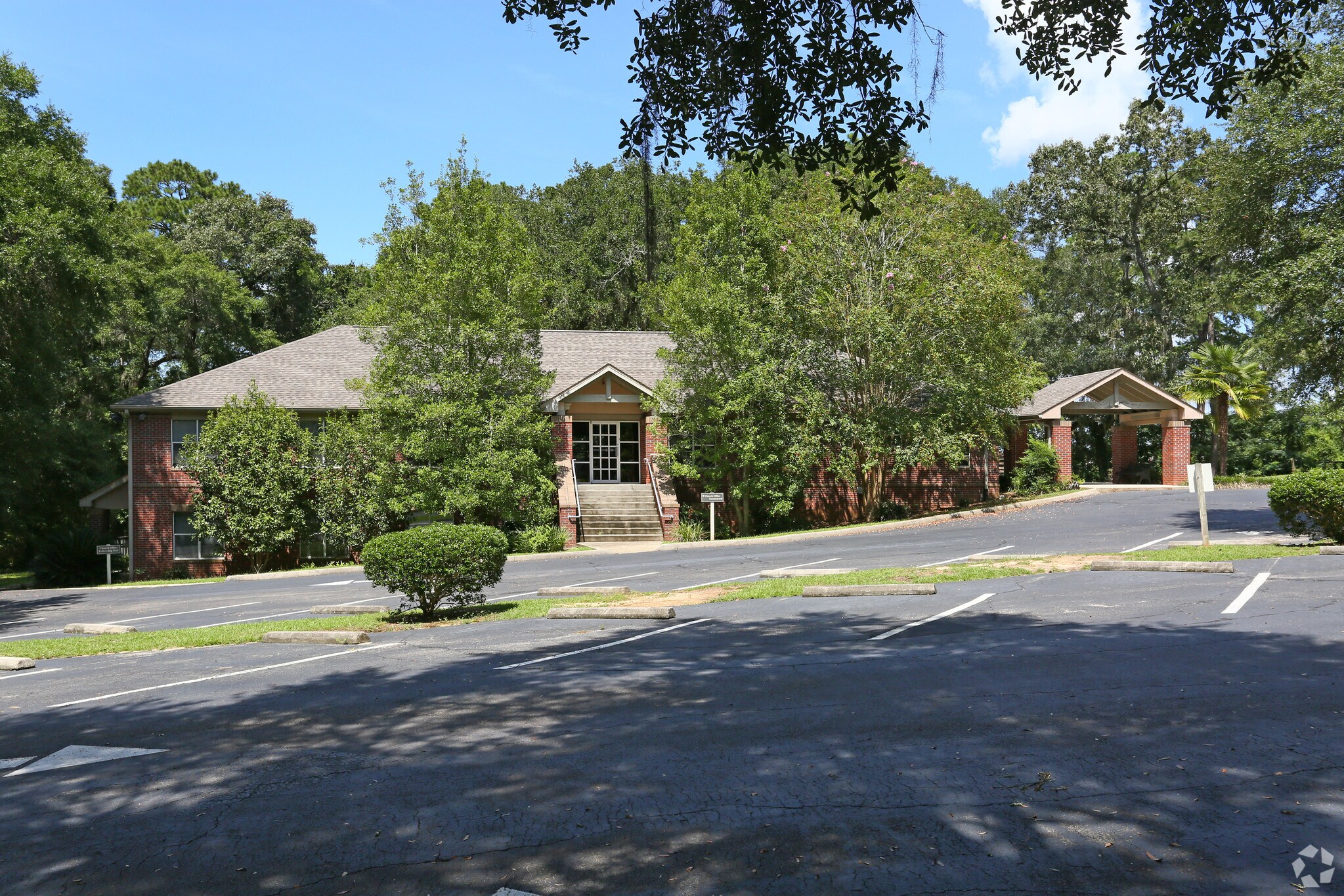 2901 Kerry Forest Pky, Tallahassee, FL for sale Primary Photo- Image 1 of 1